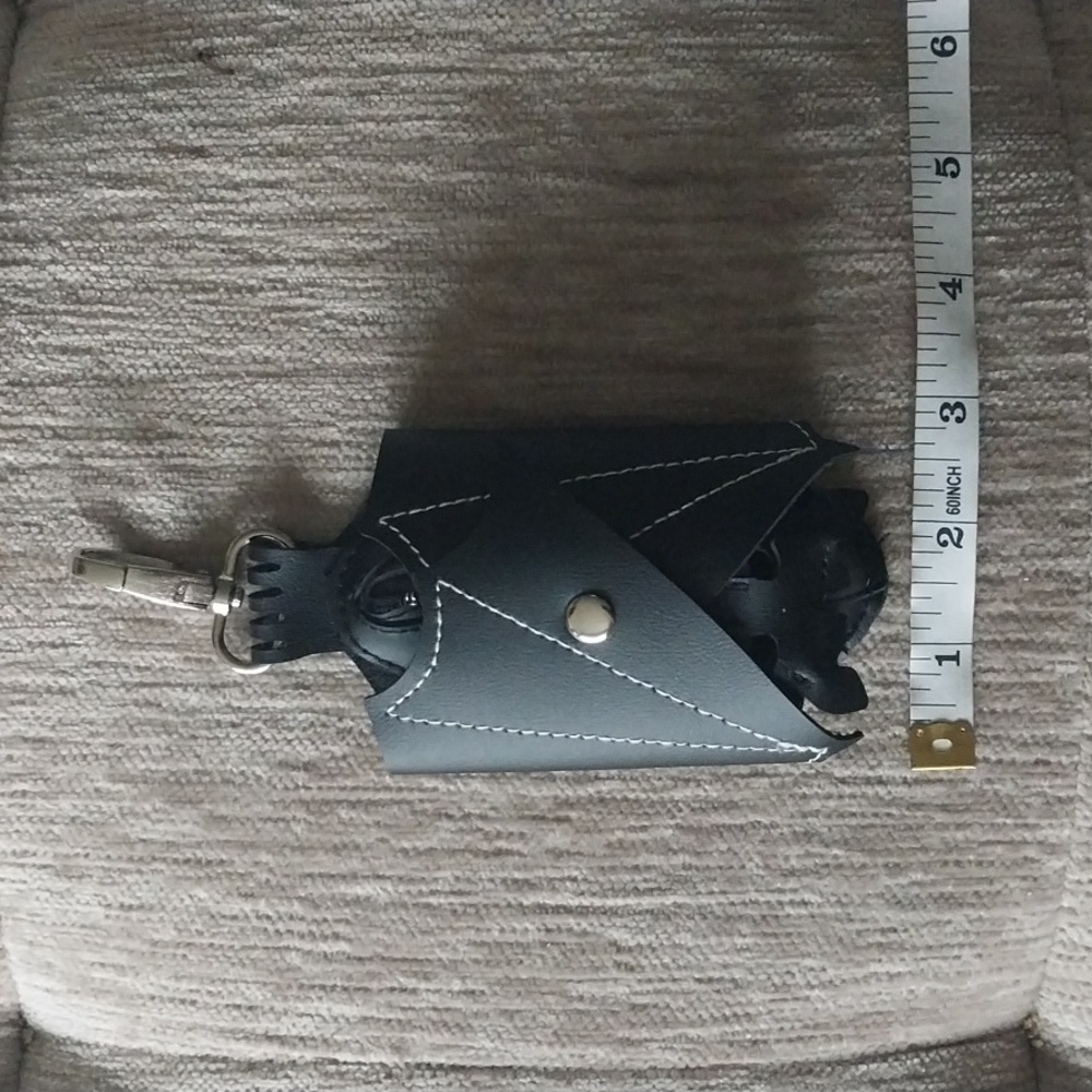 NWT Bat Bag Belt Charm Coin Purse Key Chain Black Faux Leather - Picture 5 of 8